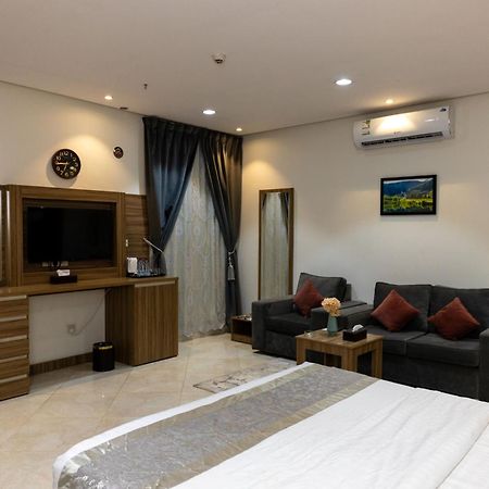 Admire Apart' Hotel Riaad Buitenkant foto